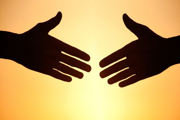 公司積極參與精準(zhǔn)扶貧活動，捐款10萬元